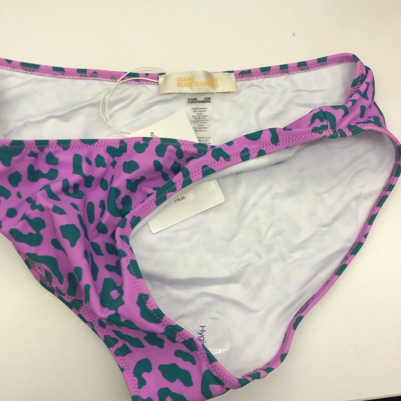 NWT DVF not-too-Cheeky Leopard Bottoms - Picture 8 of 8